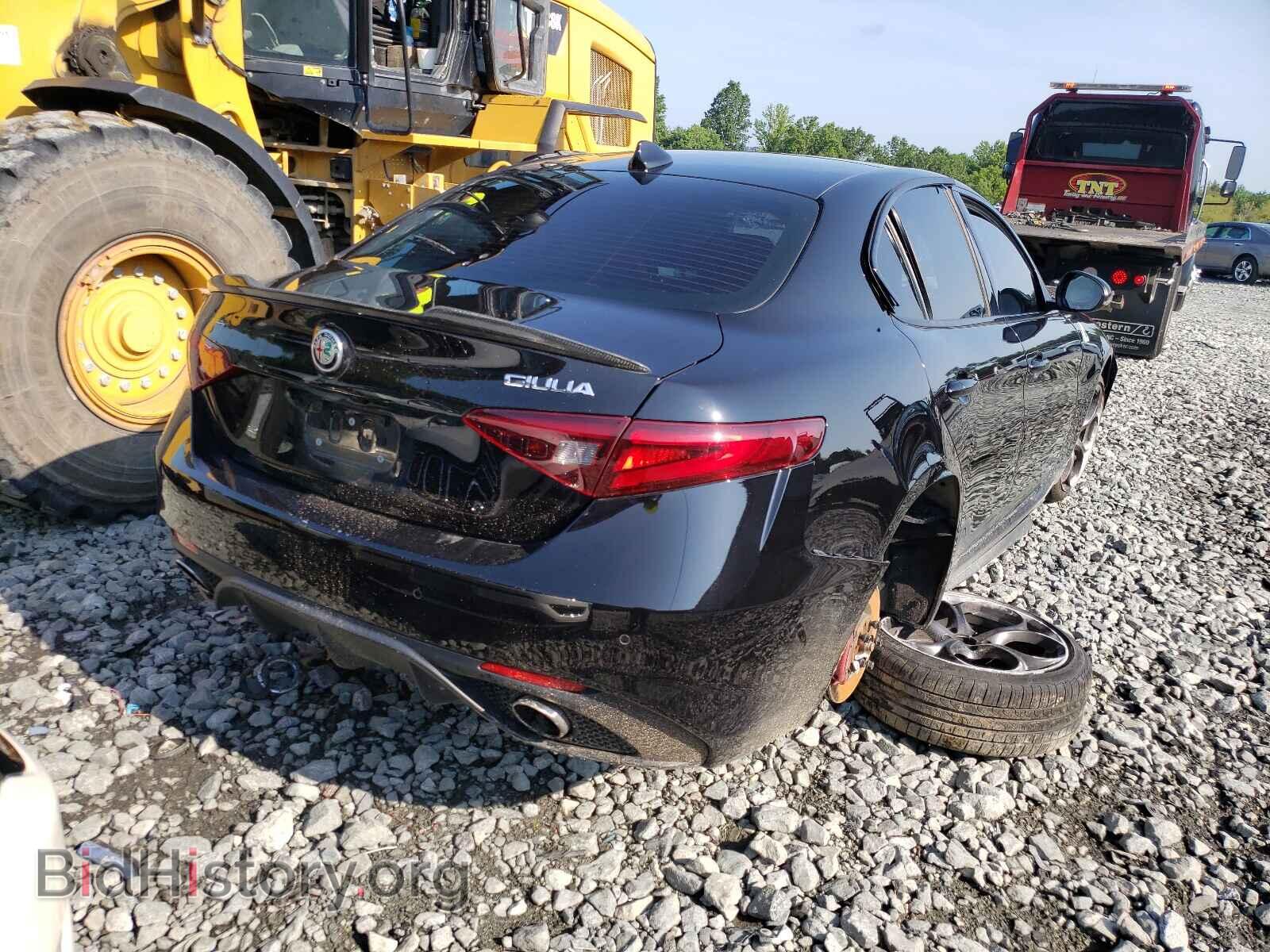 2018 ALFA ROMEO GIULIA - VIN: ZARFAECN0J7564564 - Фото 4