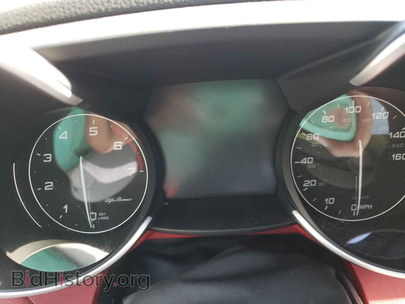 2018 ALFA ROMEO GIULIA - VIN: ZARFAECN0J7564564 - Фото 8
