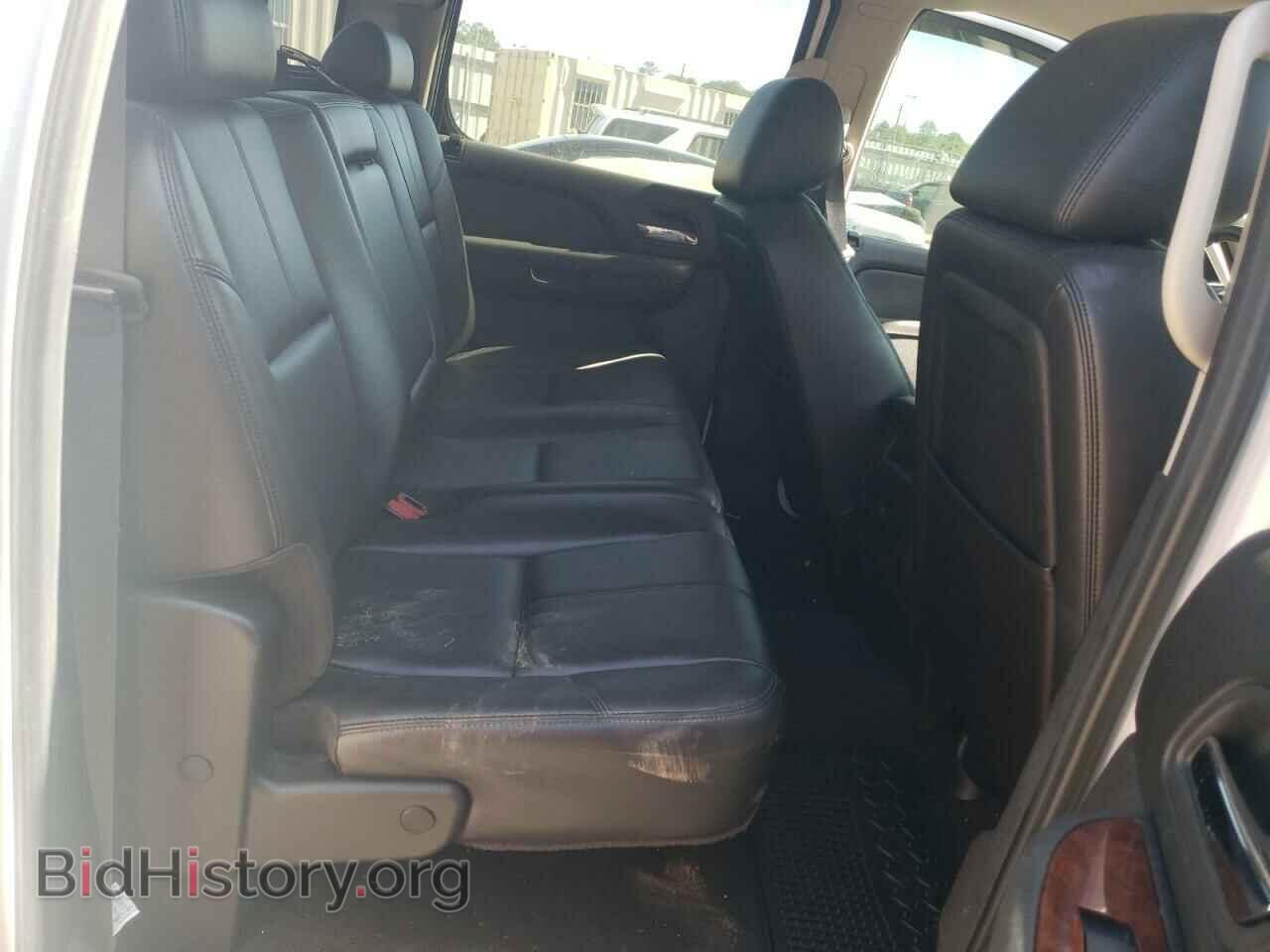 2011 GMC SIERRA - VIN: 1GT121C8XBF156021 - Фото 10