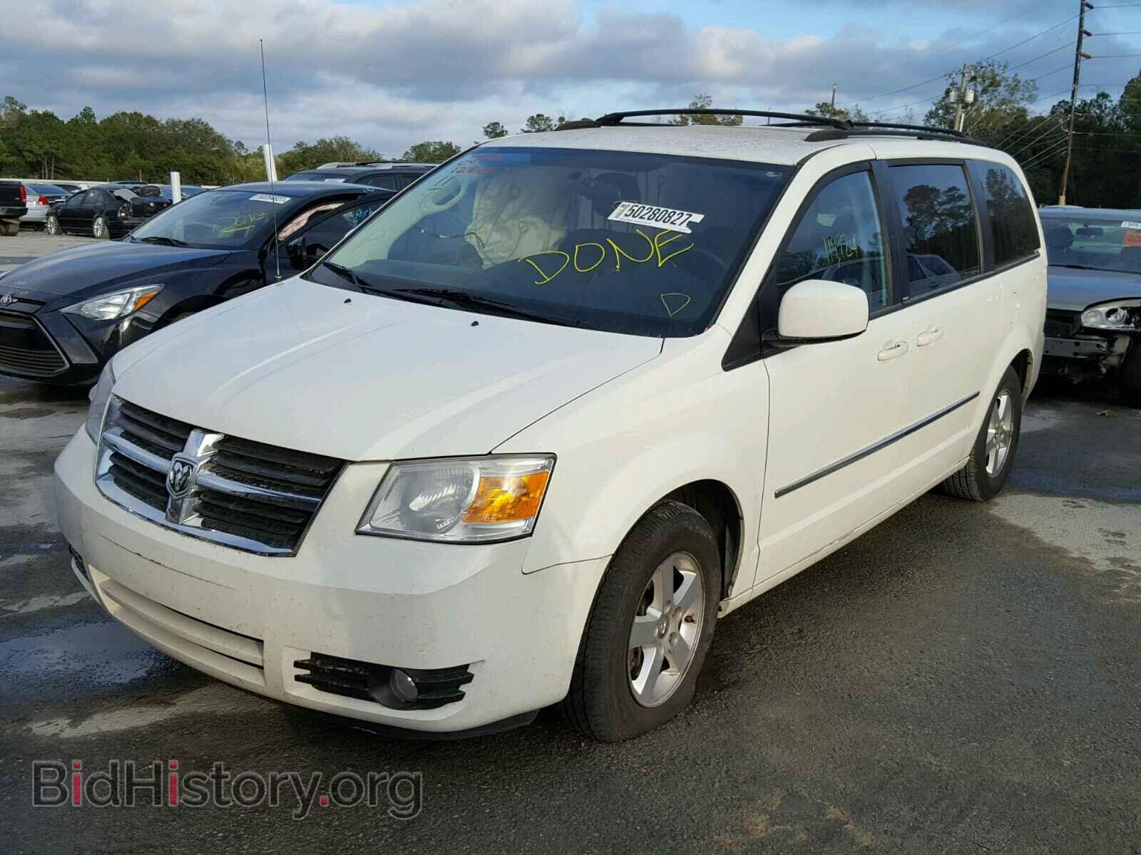 2010 DODGE CARAVAN - VIN: 2D4RN5D16AR251379 - Фото 2