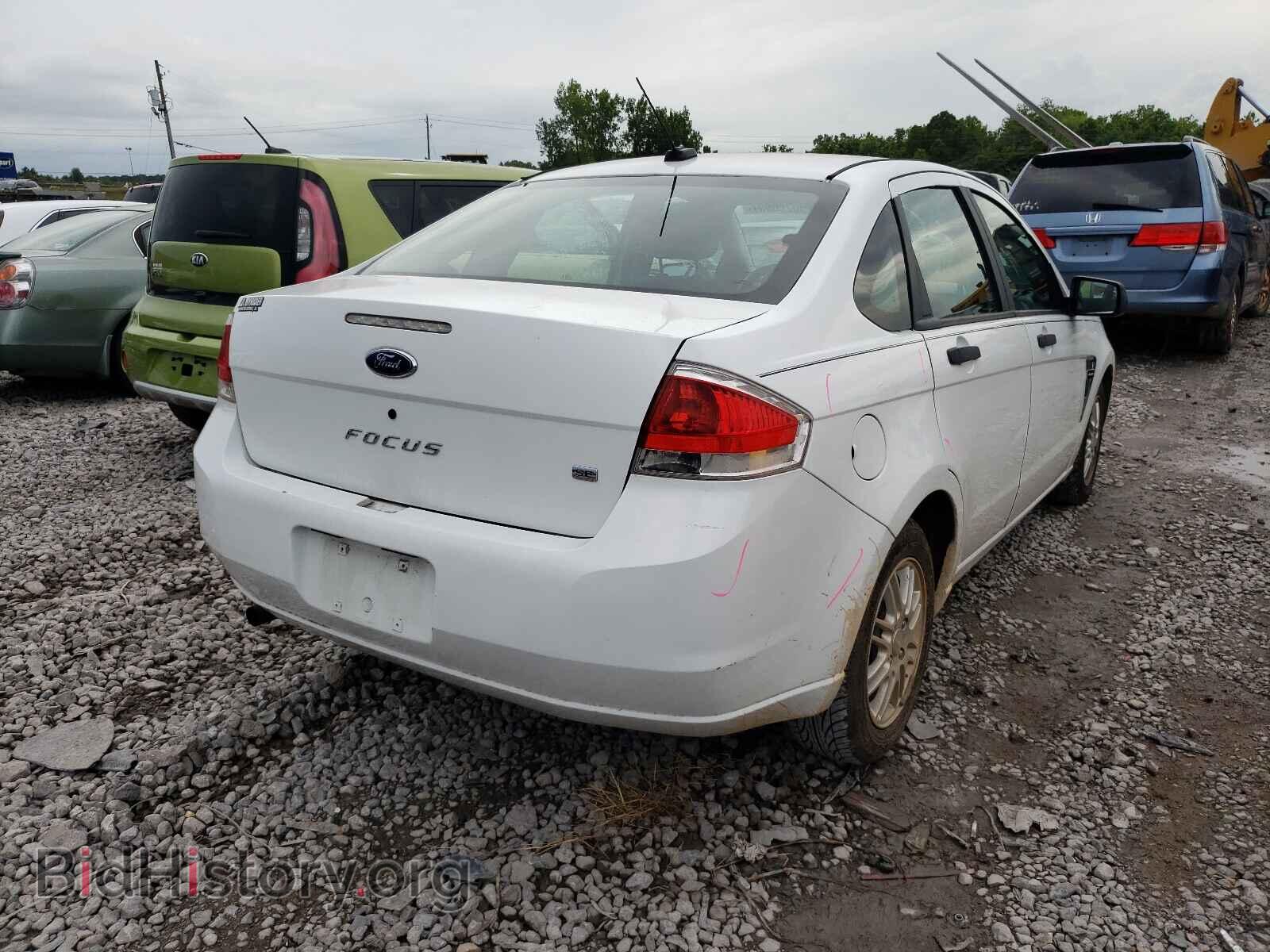 2008 FORD FOCUS - VIN: 1FAHP35N58W295910 - Фото 4