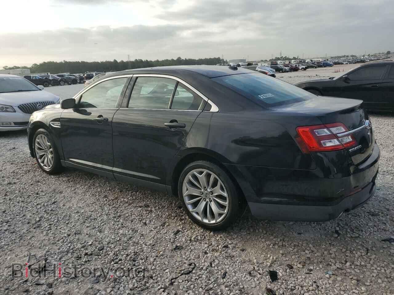 2013 FORD TAURUS - VIN: 1FAHP2F81DG218328 - Фото 2