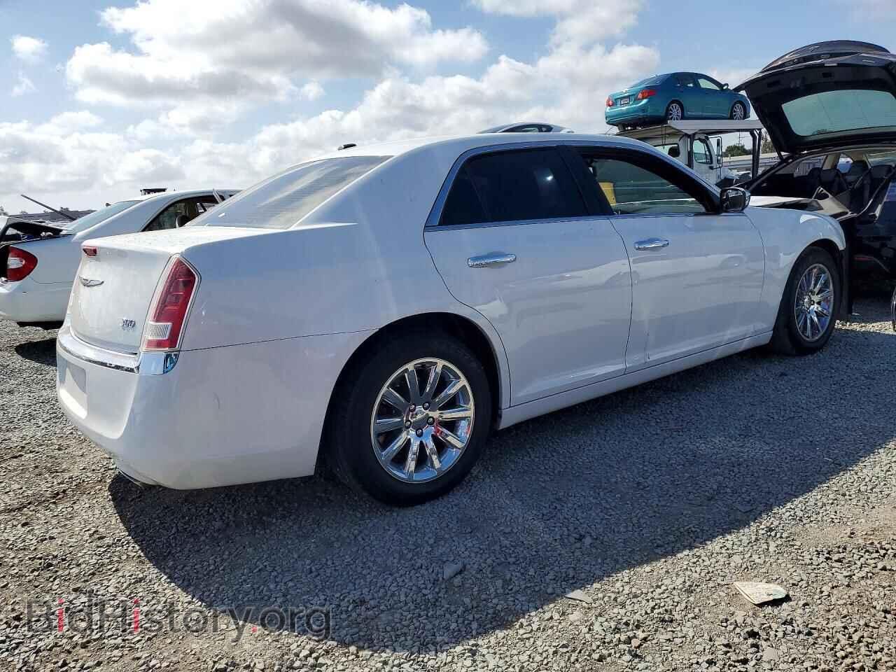 2012 CHRYSLER 300 - VIN: 2C3CCACG7CH265893 - Фото 3