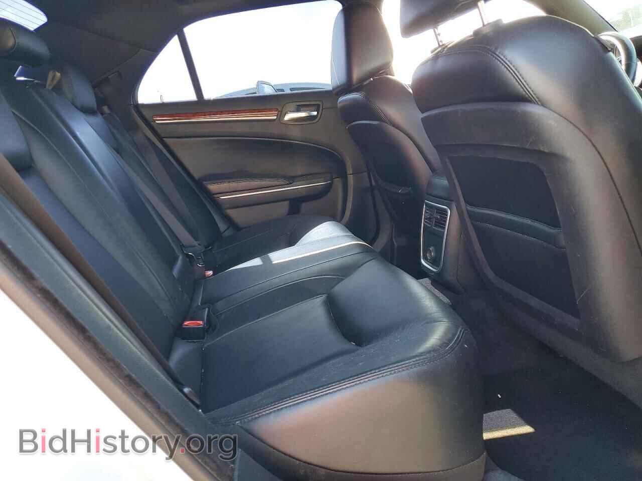 2012 CHRYSLER 300 - VIN: 2C3CCACG7CH265893 - Фото 10