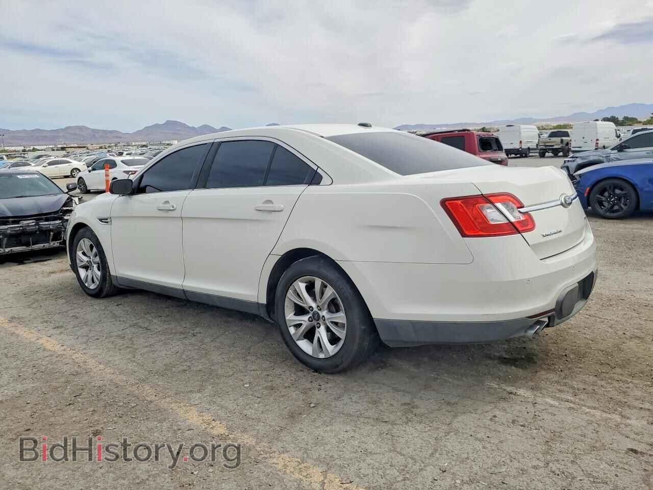 2011 FORD TAURUS - VIN: 1FAHP2EW7BG149741 - Фото 2