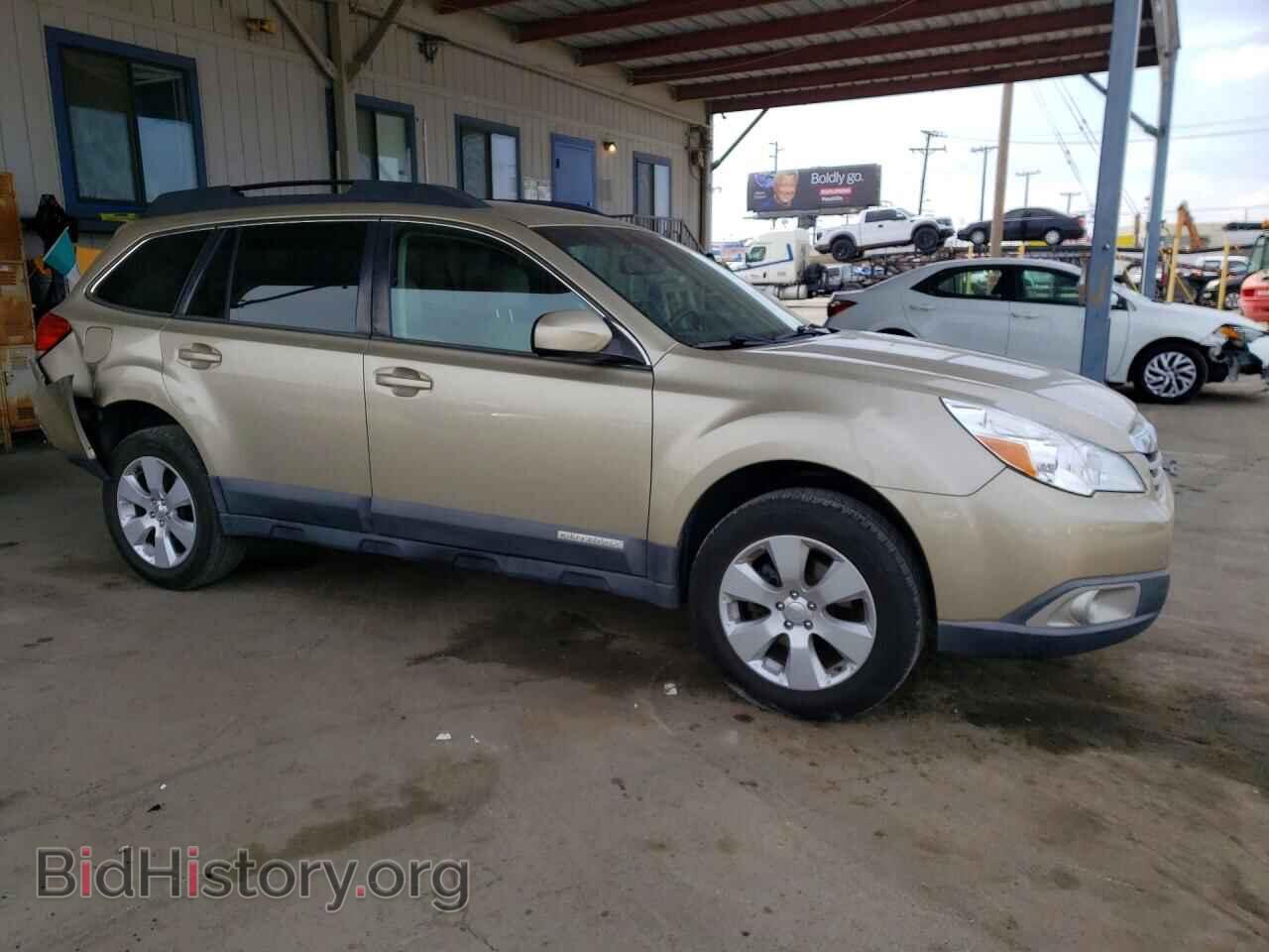 2010 SUBARU OUTBACK - VIN: 4S4BRBCC2A3378977 - Photo 4