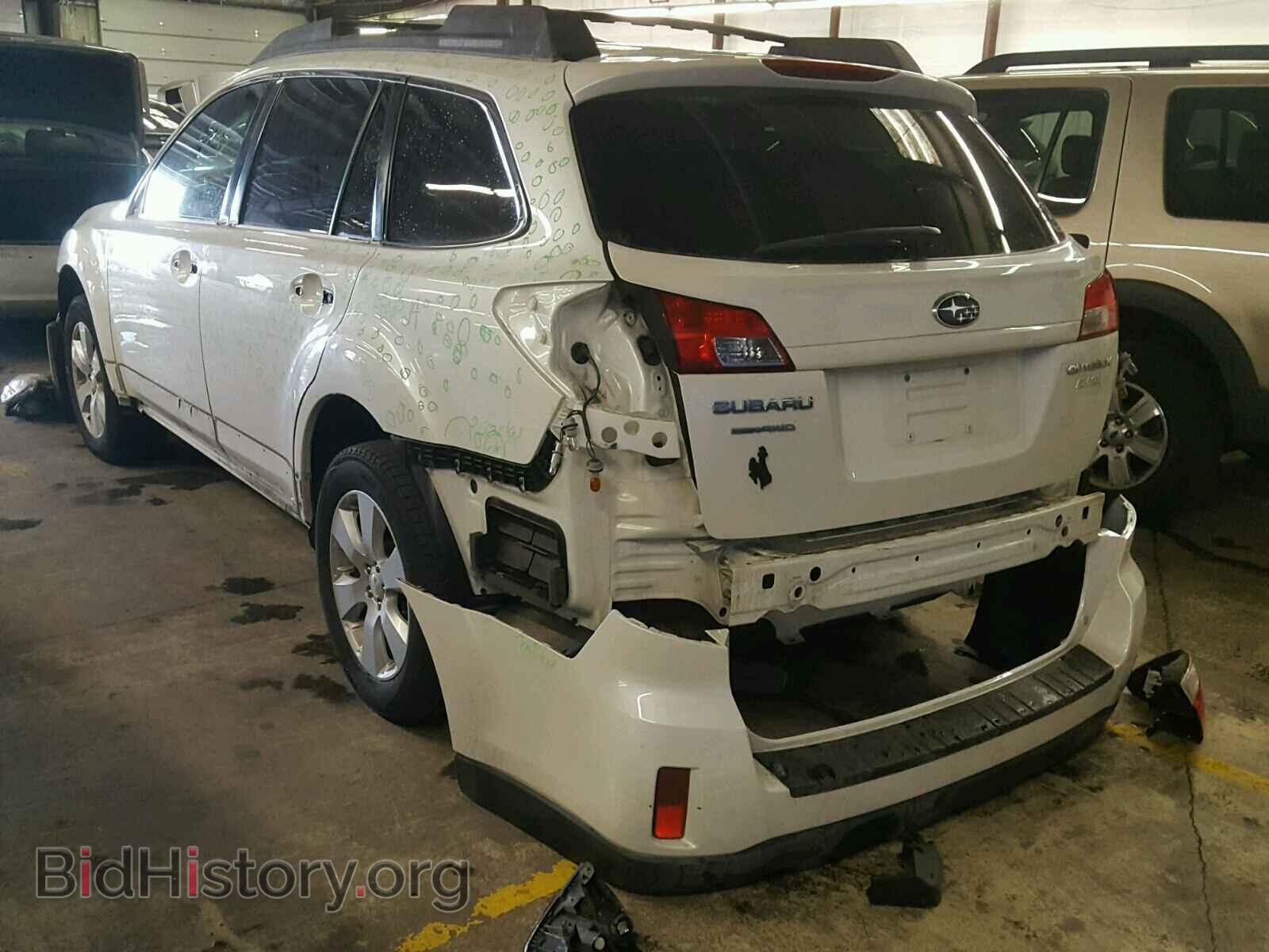 2011 SUBARU OUTBACK - VIN: 4S4BRBCC5B3424271 - Фото 3