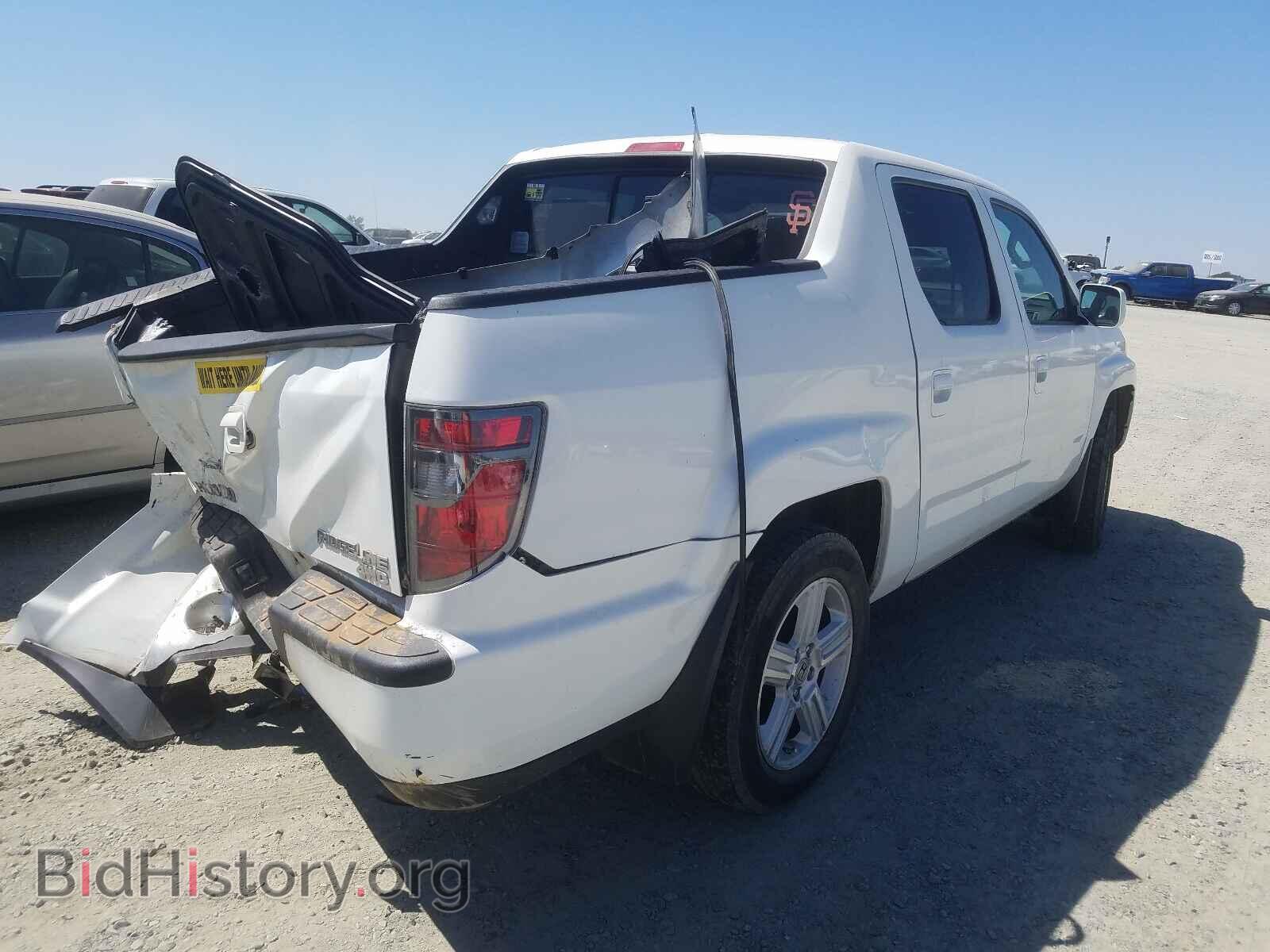 2013 HONDA RIDGELINE - VIN: 5FPYK1F55DB018742 - Фото 4