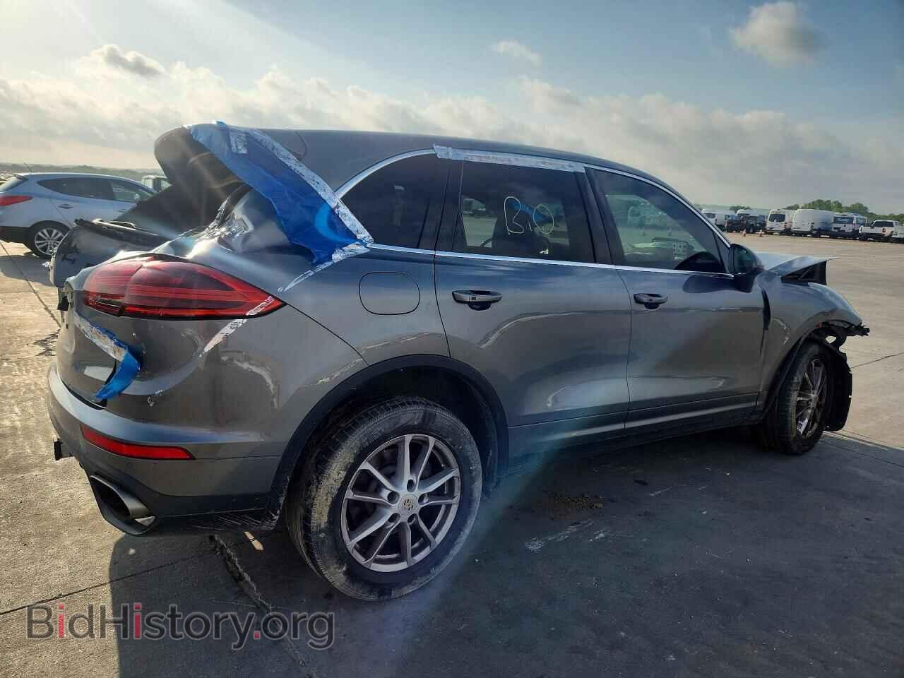 2016 PORSCHE CAYENNE - VIN: WP1AA2A20GLA11150 - Photo 3