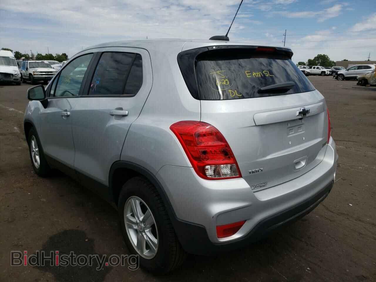 2019 CHEVROLET TRAX - VIN: 3GNCJKSB3KL240774 - Photo 3