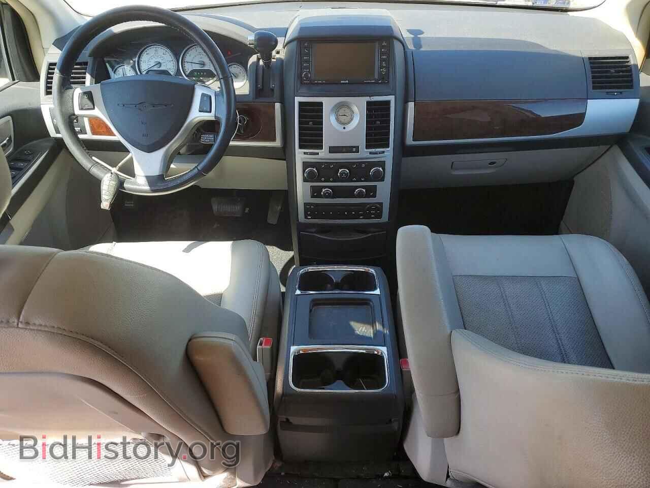 2010 CHRYSLER MINIVAN - VIN: 2A4RR8DX9AR321538 - Photo 8