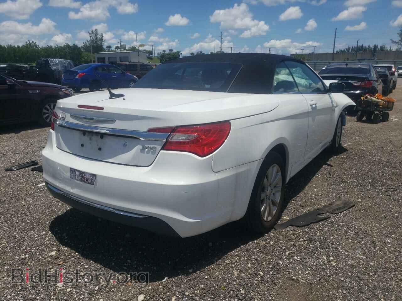 2012 CHRYSLER 200 - VIN: 1C3BCBEB0CN179982 - Фото 4
