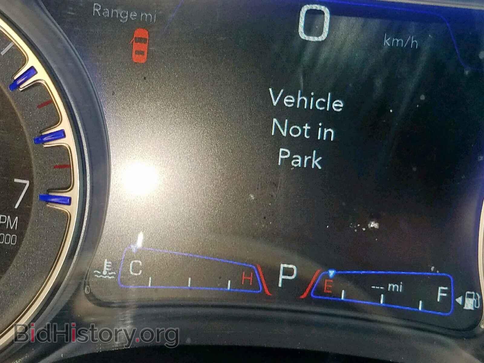 2017 CHRYSLER 300 - VIN: 2C3CCAEG1HH596618 - Фото 8