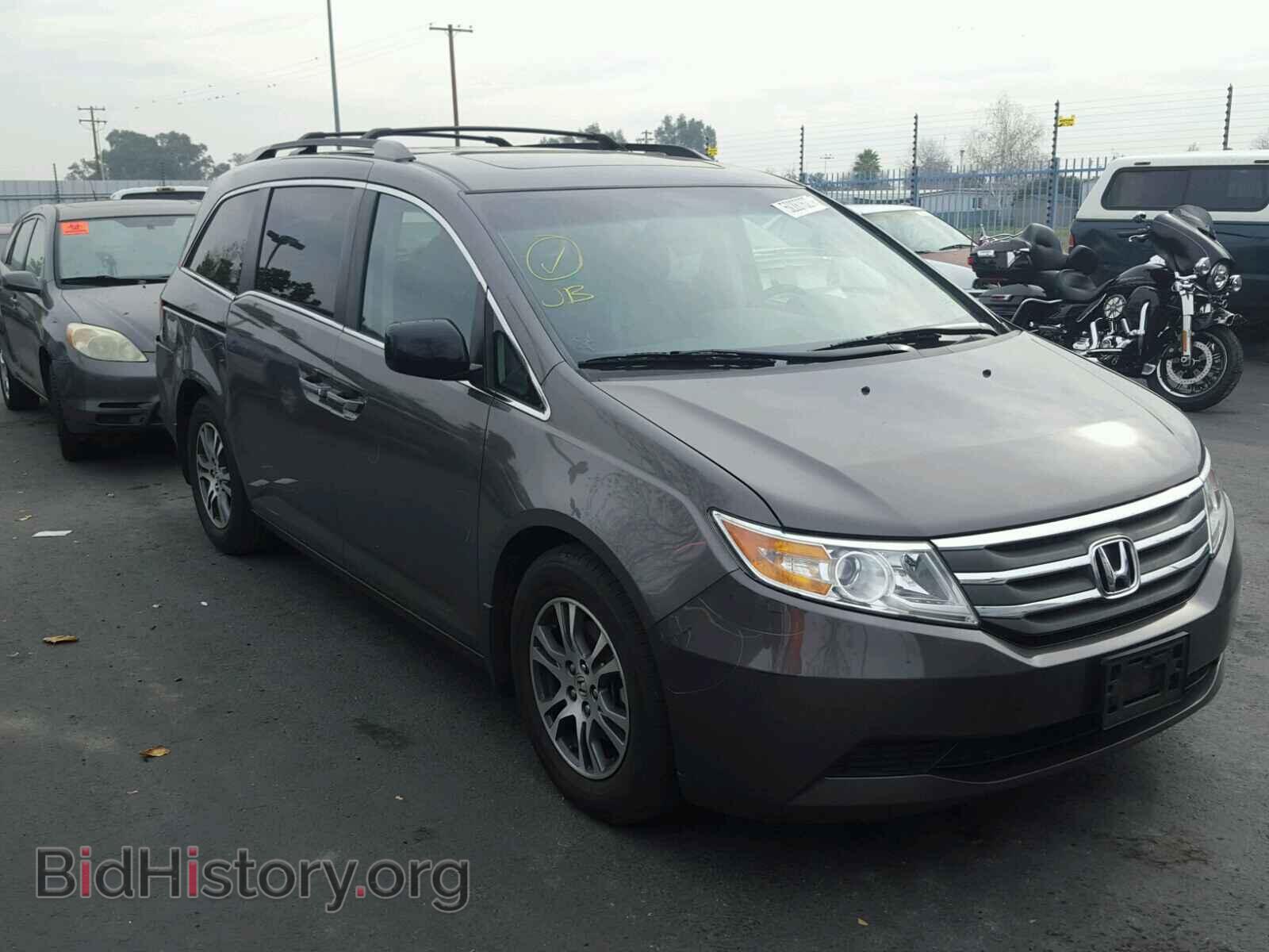Photo 5FNRL5H67BB057692 - HONDA ODYSSEY 2011
