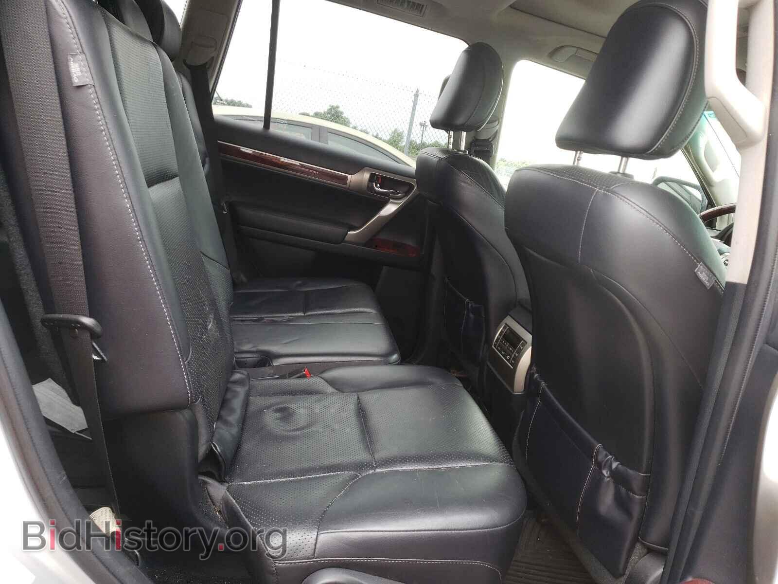 2012 LEXUS GX - VIN: JTJBM7FX8C5046559 - Фото 6