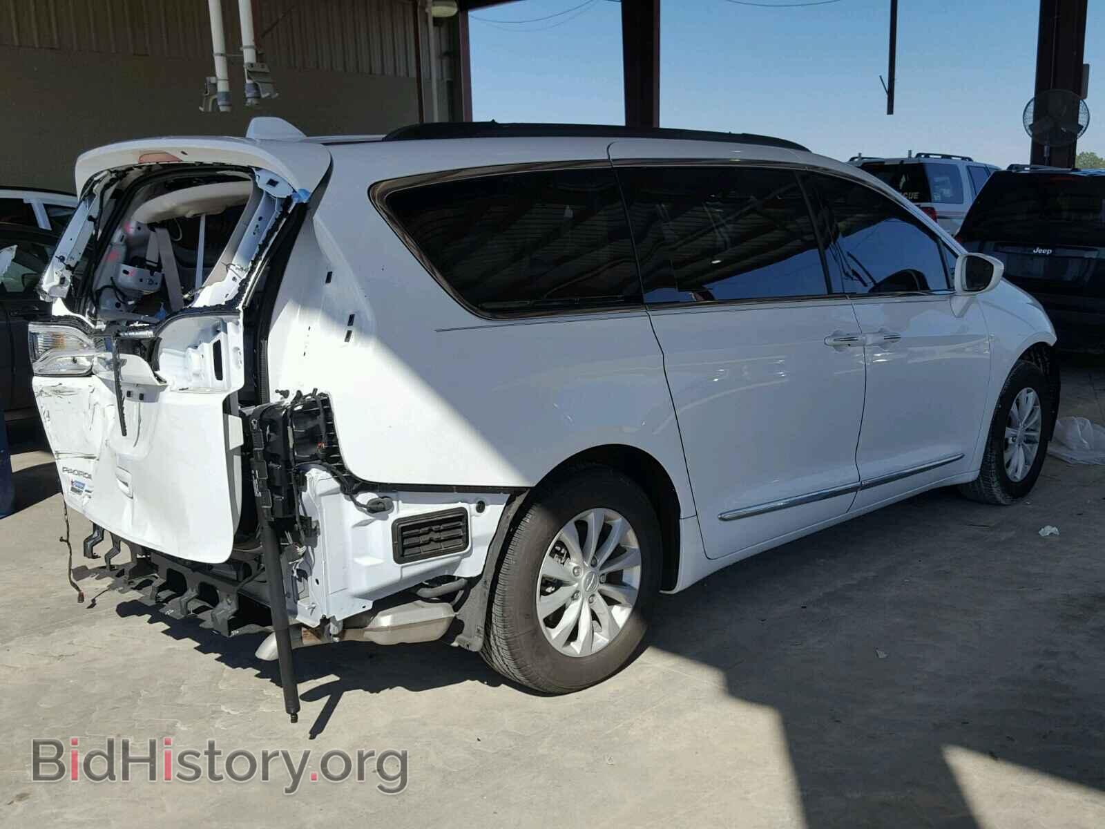2017 CHRYSLER PACIFICA T - VIN: 2C4RC1BG0HR635493 - Photo 4