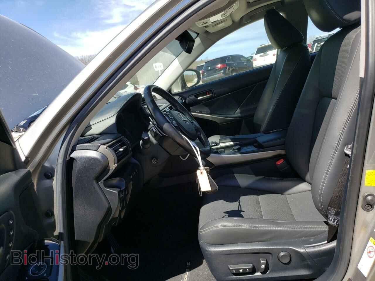 2018 LEXUS IS - VIN: JTHC81D28J5032933 - Фото 7