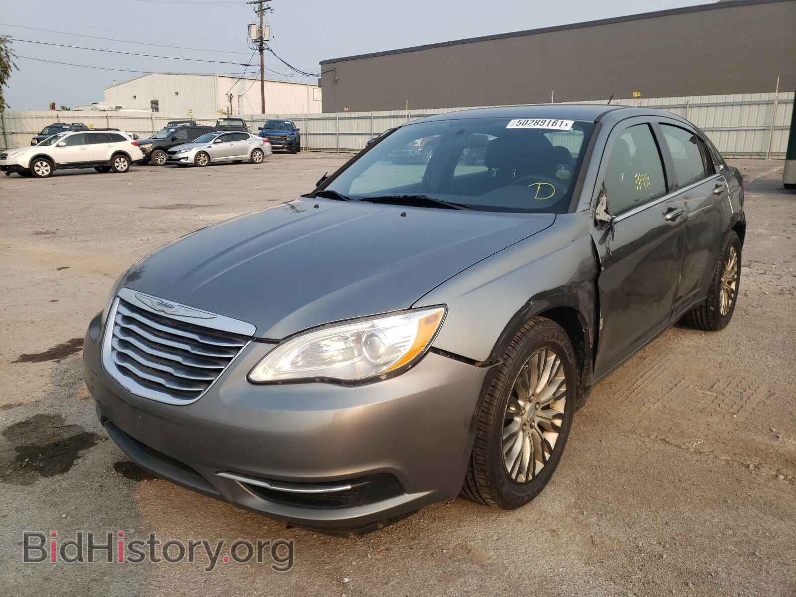 2012 CHRYSLER 200 - VIN: 1C3CCBAB7CN105551 - Photo 2