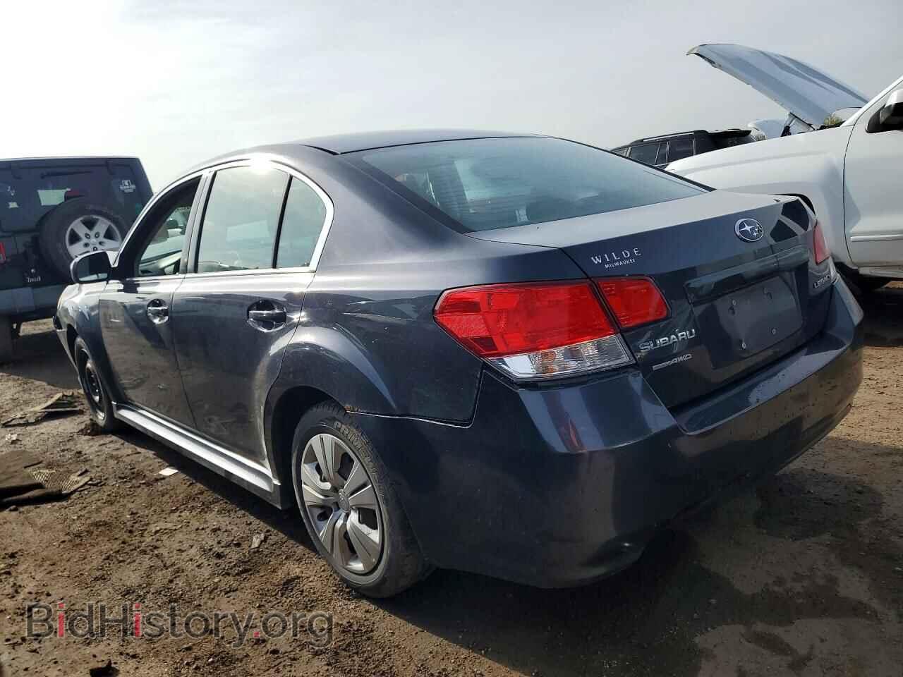 2011 SUBARU LEGACY - VIN: 4S3BMCA69B3215766 - Фото 2