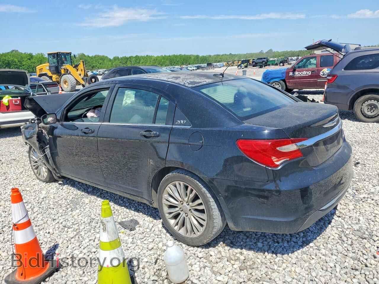 2012 CHRYSLER 200 - VIN: 1C3CCBAB2CN262176 - Фото 2