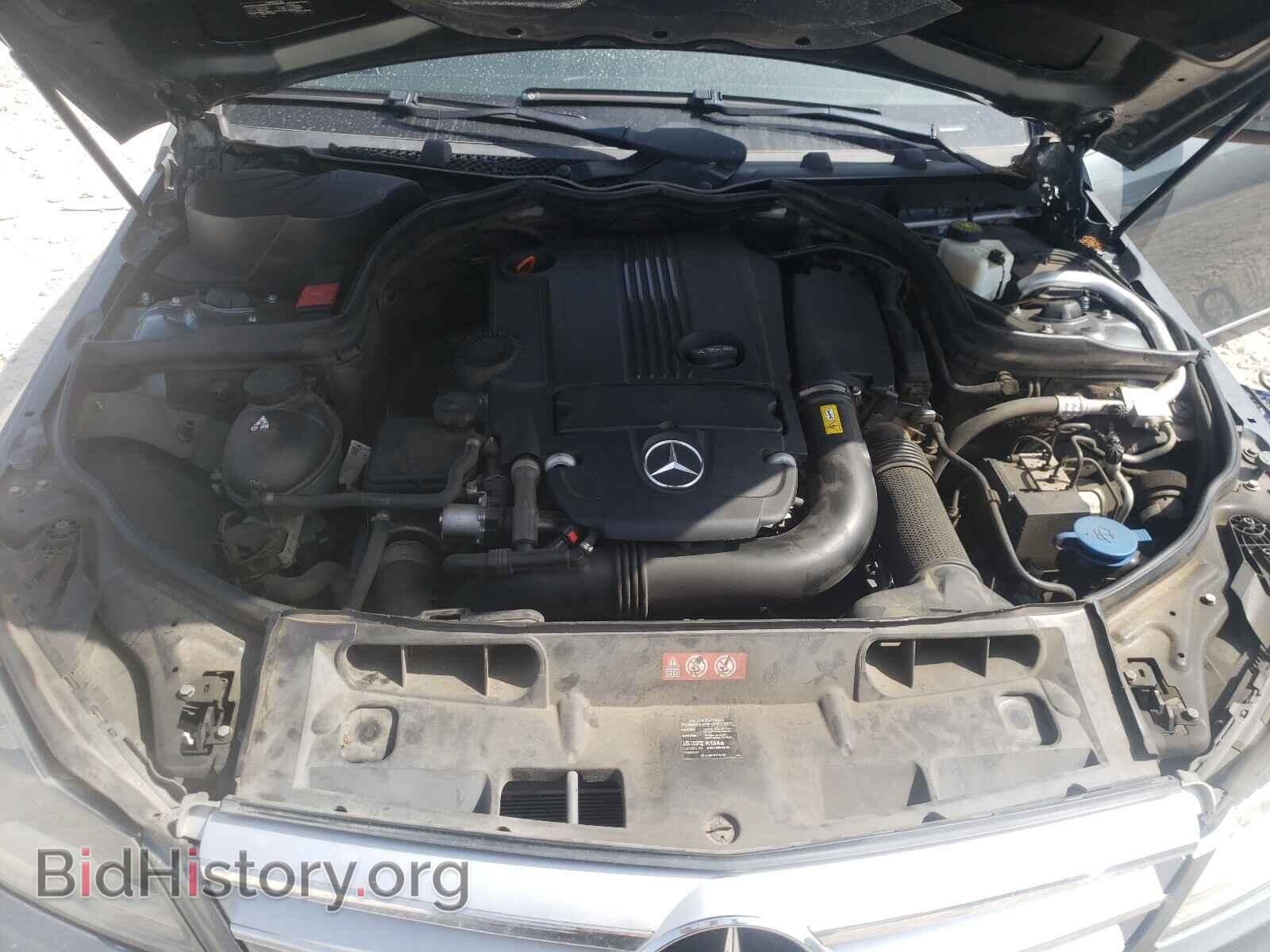 2012 MERCEDES-BENZ C-CLASS - VIN: WDDGF4HB2CR196314 - Фото 7