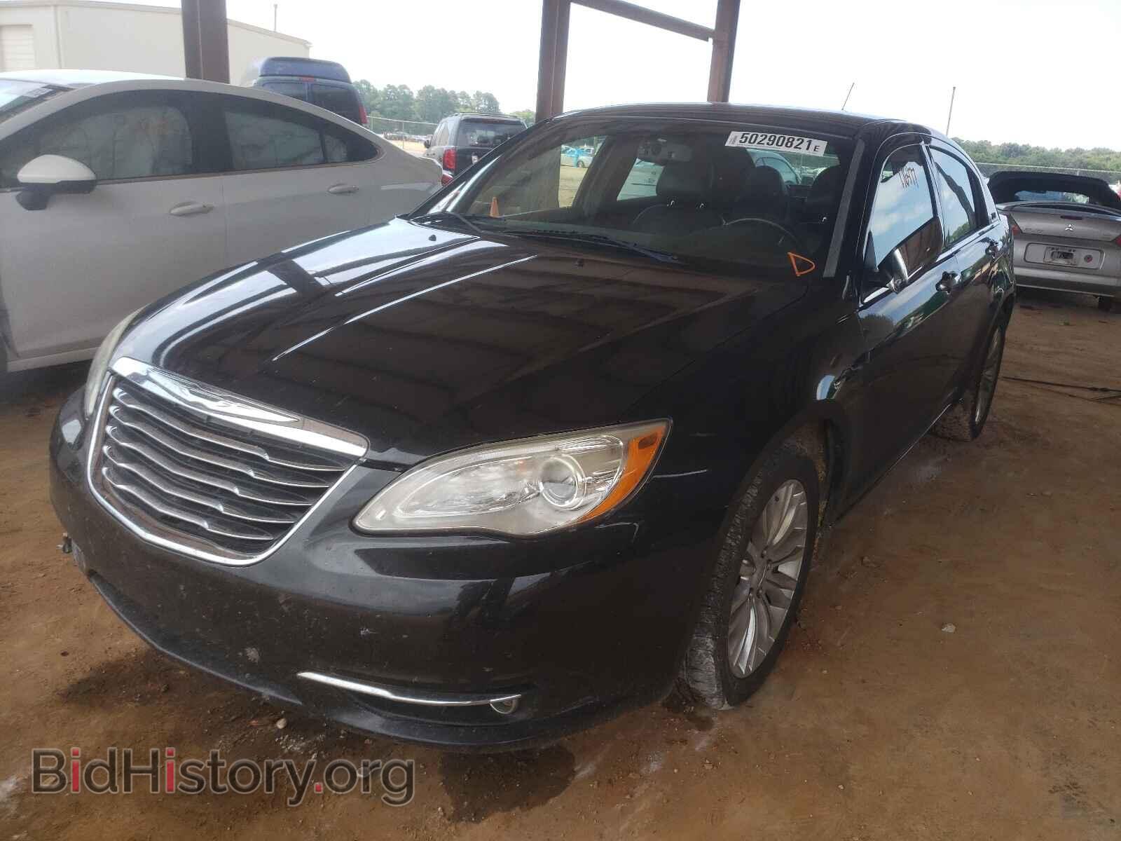 2011 CHRYSLER 200 - VIN: 1C3BC2FG6BN505888 - Фото 2