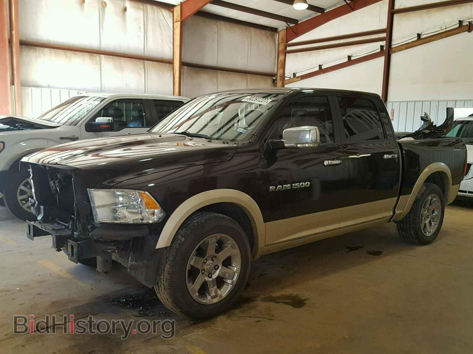 2011 DODGE RAM 1500 - VIN: 1D7RB1CT3BS538301 - Фото 2