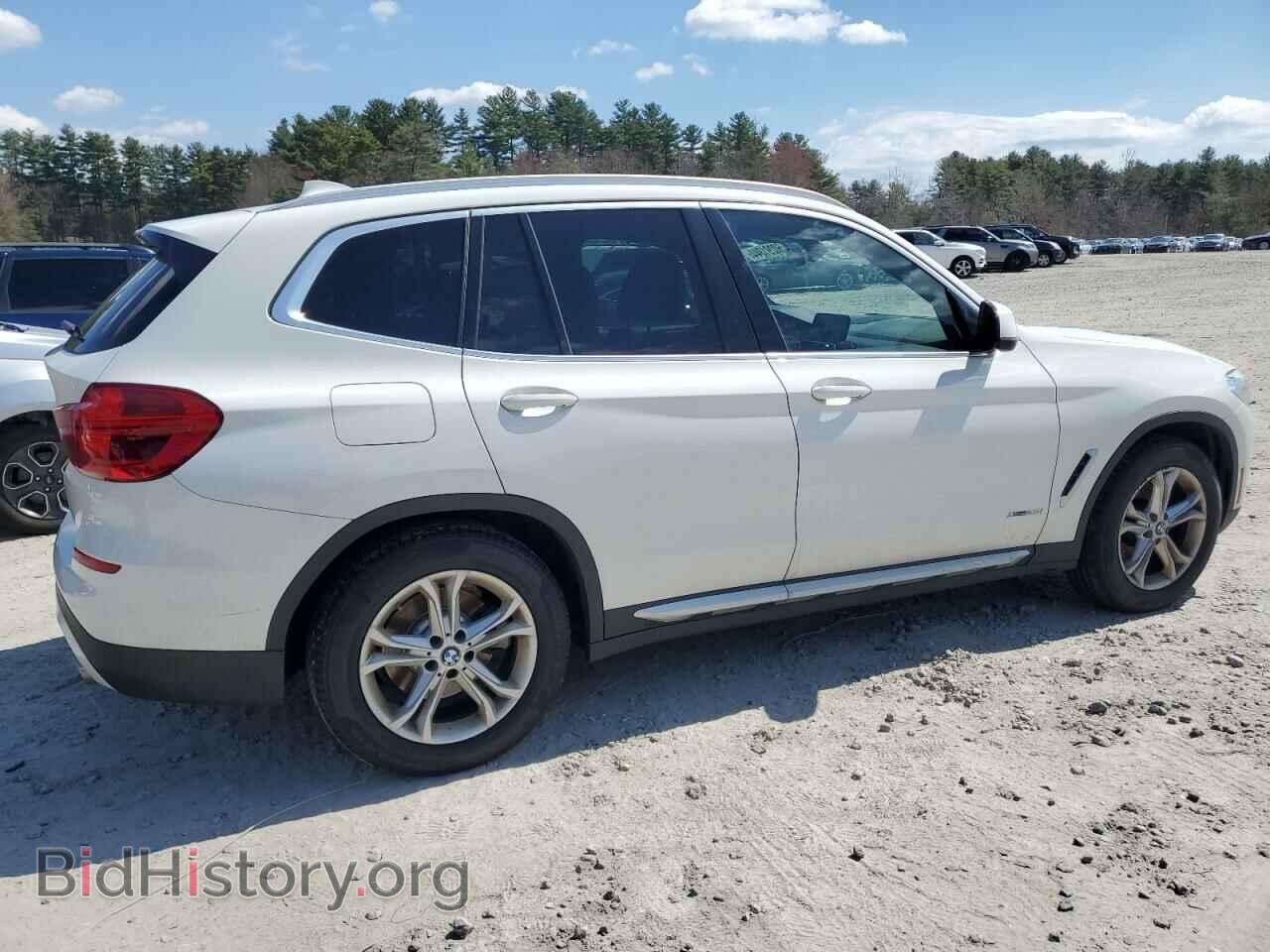 2018 BMW X3 - VIN: 5UXTR9C55JLD61305 - Фото 3