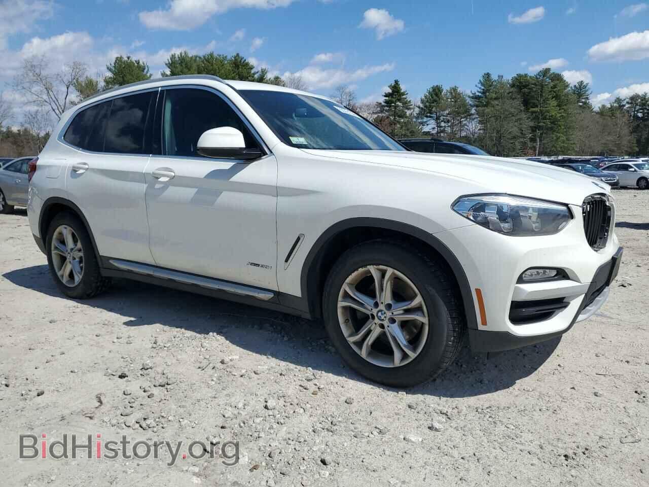 2018 BMW X3 - VIN: 5UXTR9C55JLD61305 - Фото 4