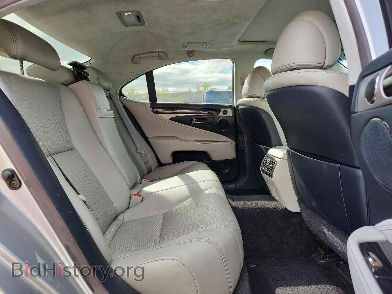 2013 LEXUS LS460 - VIN: JTHBL5EF4D5121308 - Photo 10