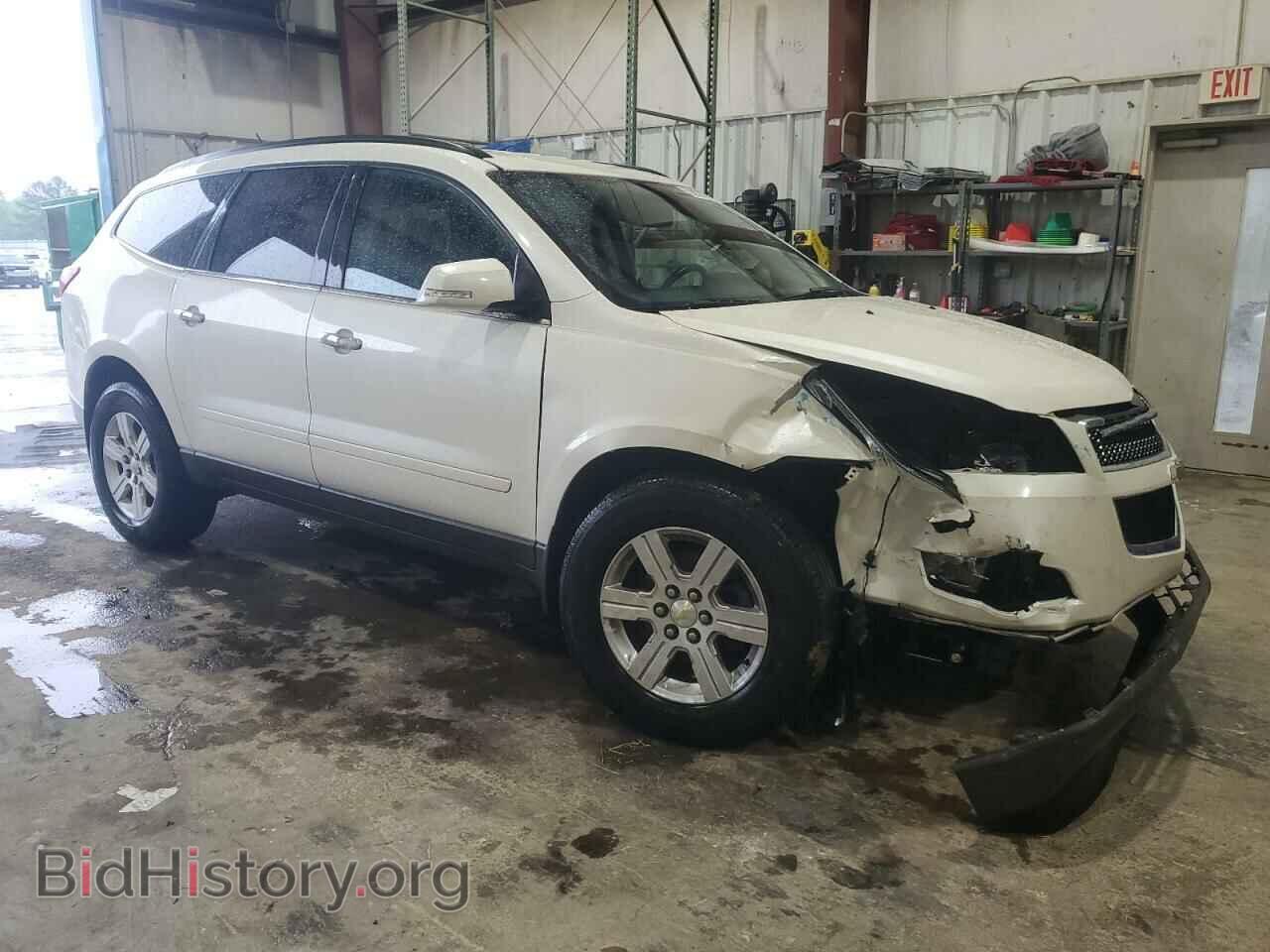2012 CHEVROLET TRAVERSE - VIN: 1GNKRJED2CJ257327 - Фото 4
