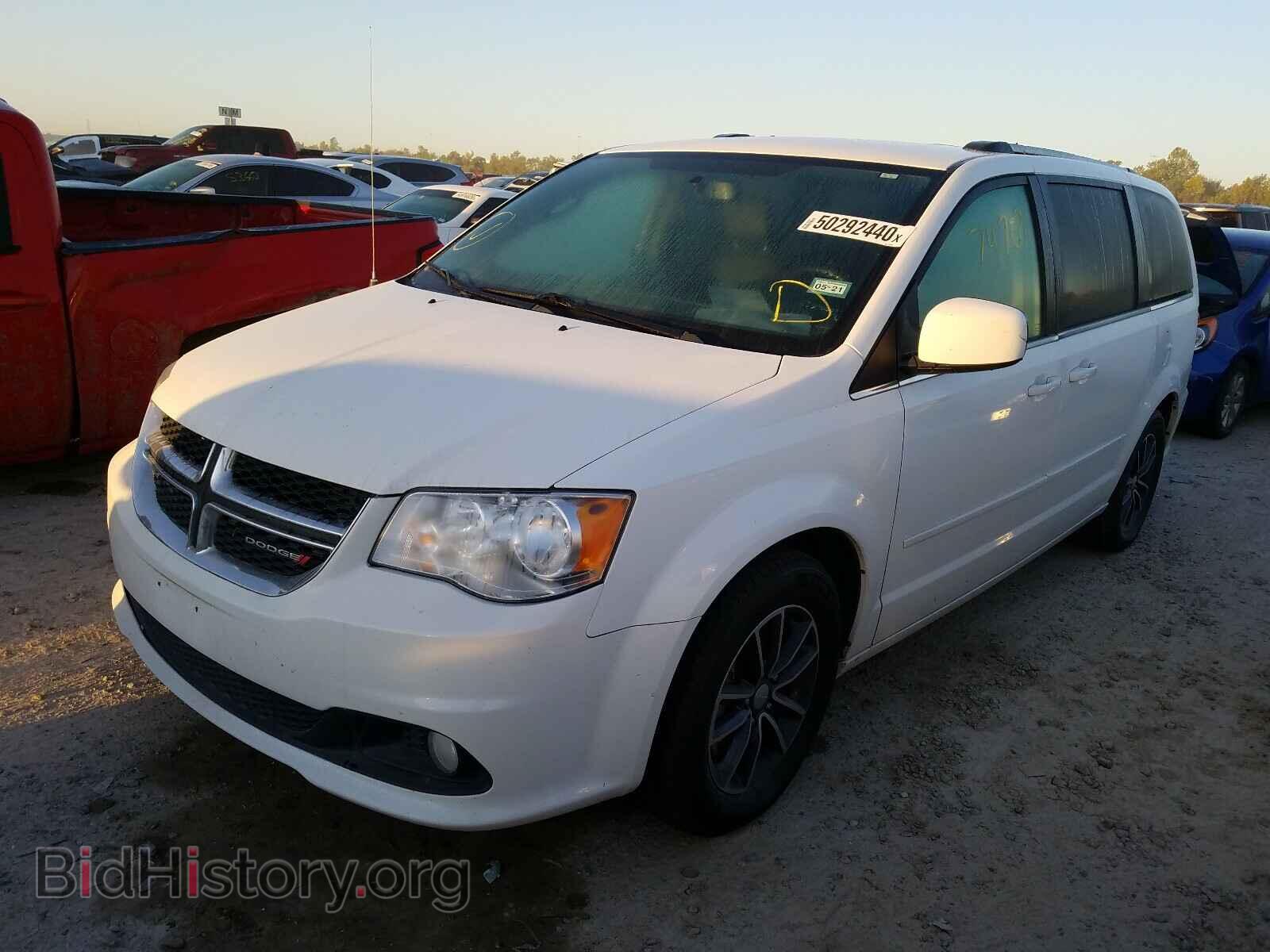 2017 DODGE CARAVAN - VIN: 2C4RDGCG8HR694094 - Фото 2