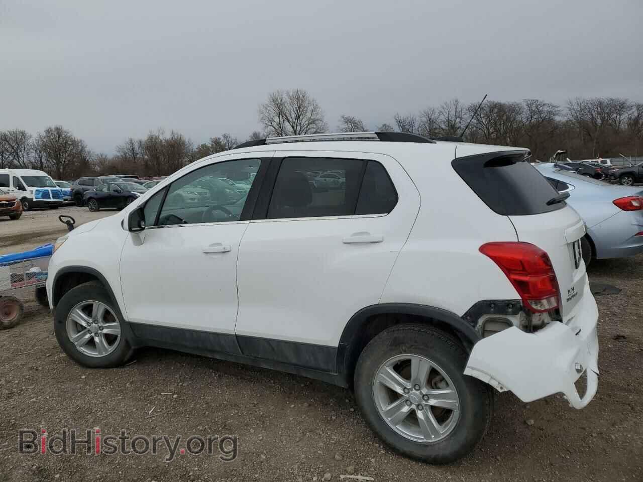 2019 CHEVROLET TRAX - VIN: 3GNCJPSB3KL224040 - Фото 2