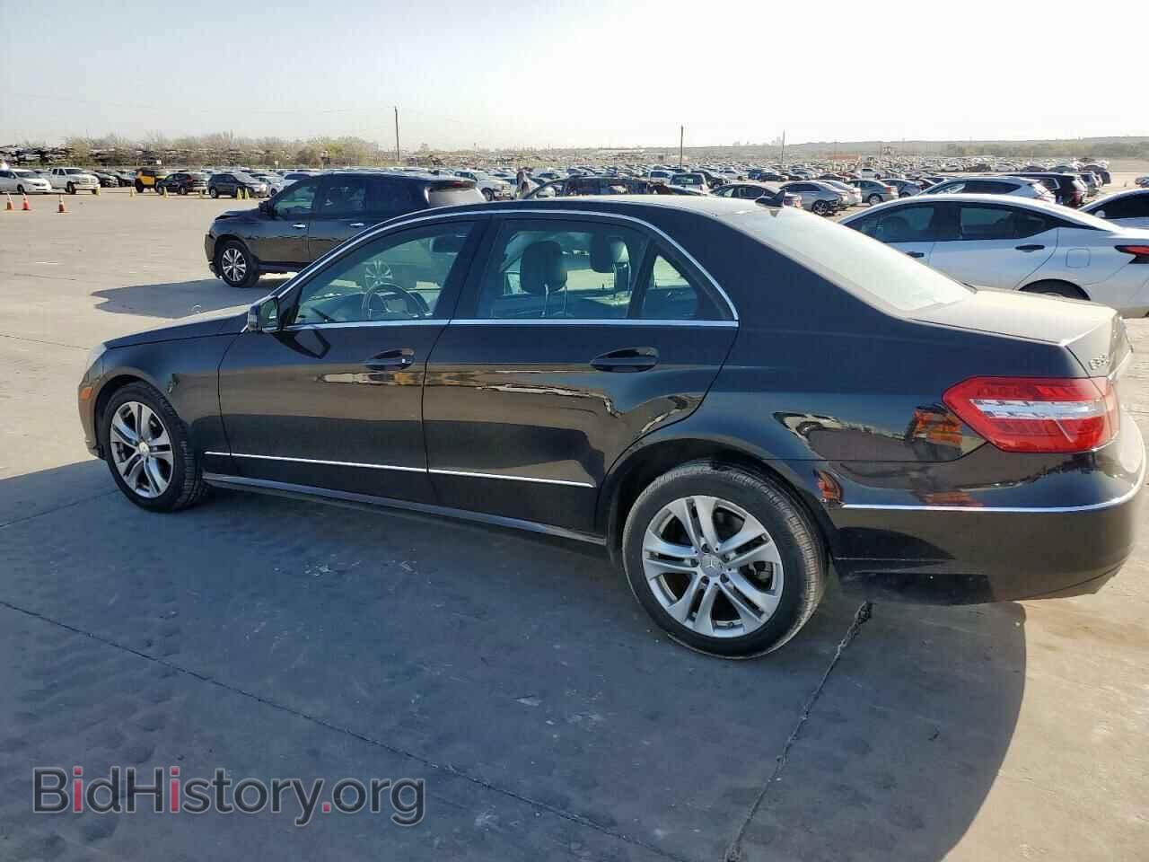 2010 MERCEDES-BENZ E-CLASS - VIN: WDDHF5GB1AA258681 - Фото 2