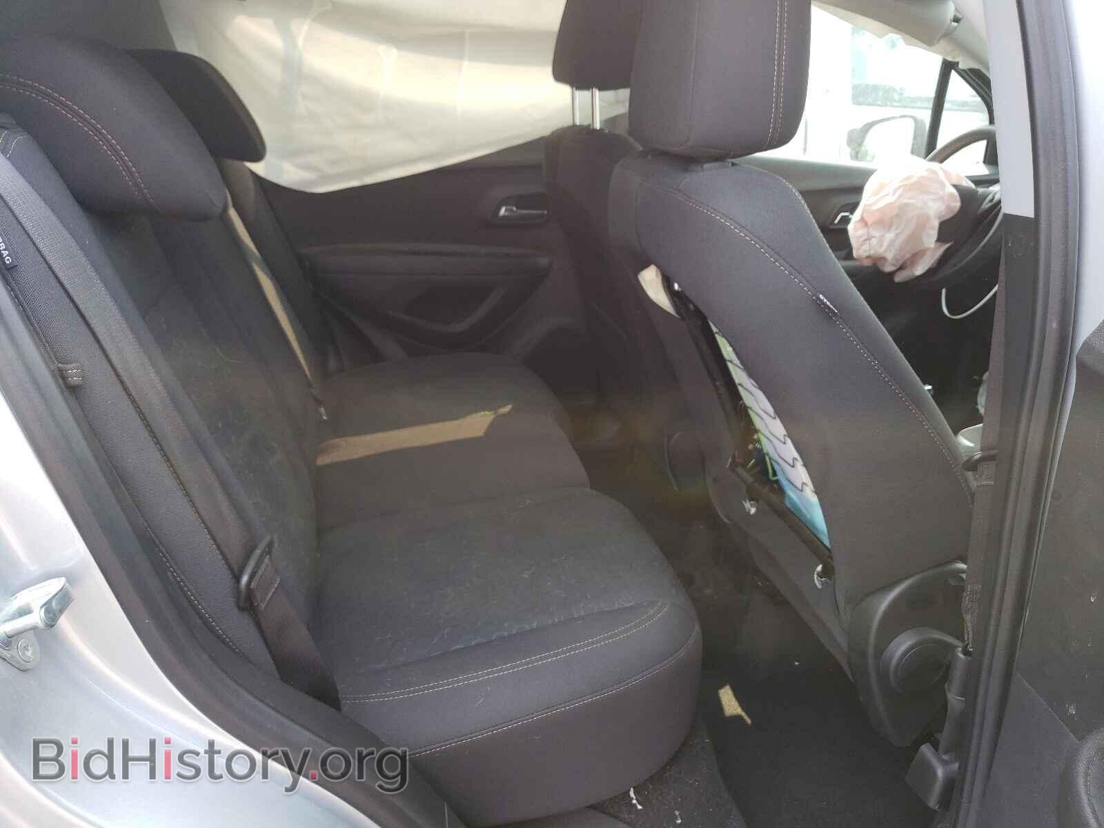 2020 CHEVROLET TRAX - VIN: 3GNCJKSB5LL306212 - Фото 6
