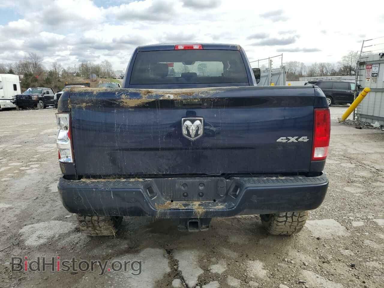 2018 RAM All Models - VIN: 3C6UR5CL5JG313477 - Photo 6