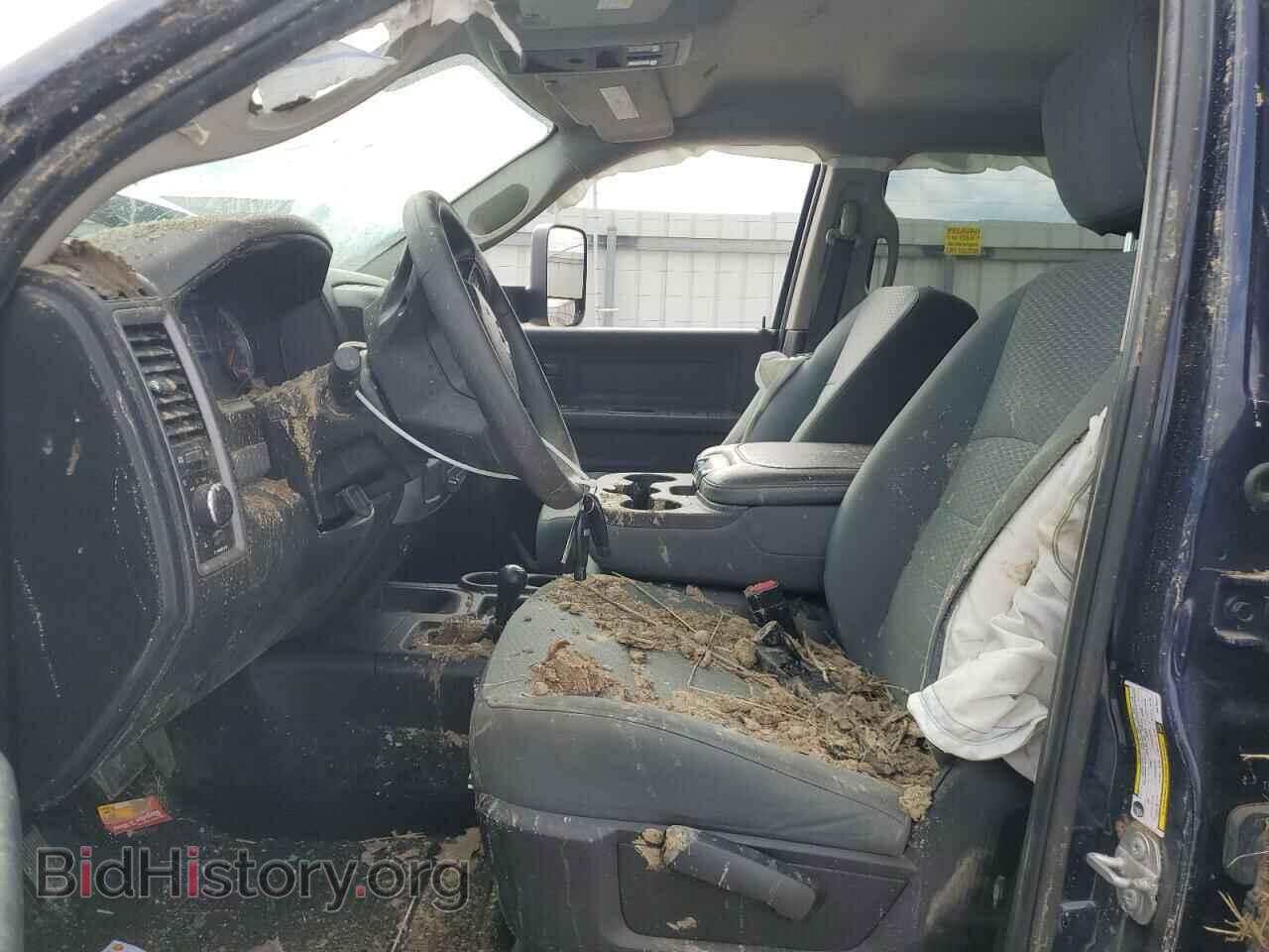 2018 RAM All Models - VIN: 3C6UR5CL5JG313477 - Photo 7