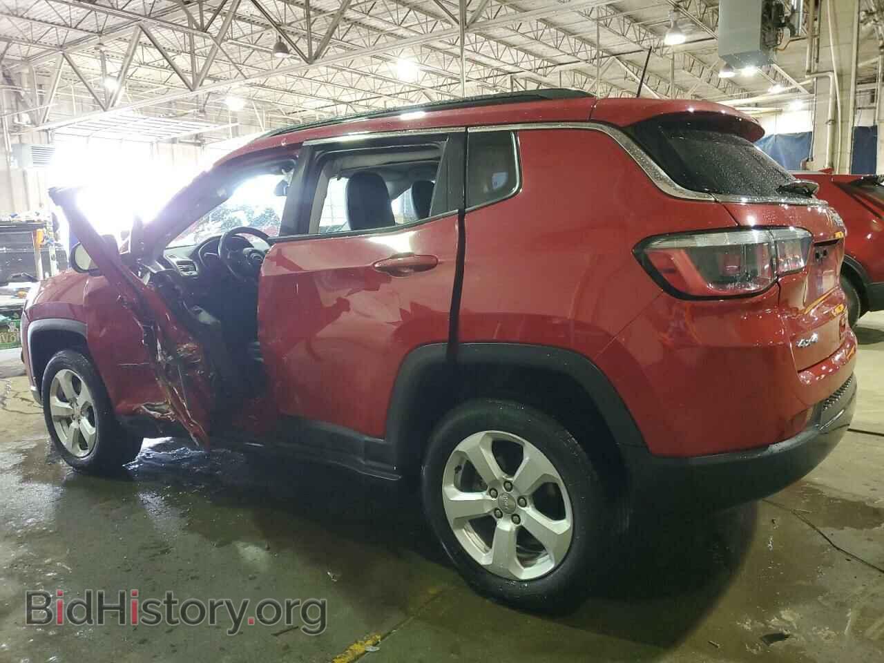 2018 JEEP COMPASS - VIN: 3C4NJDBB5JT399534 - Фото 2