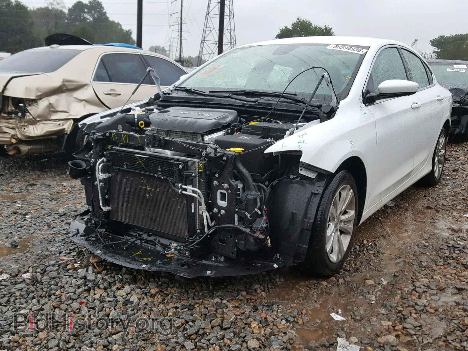 2016 CHRYSLER 200 - VIN: 1C3CCCAB8GN120457 - Фото 2