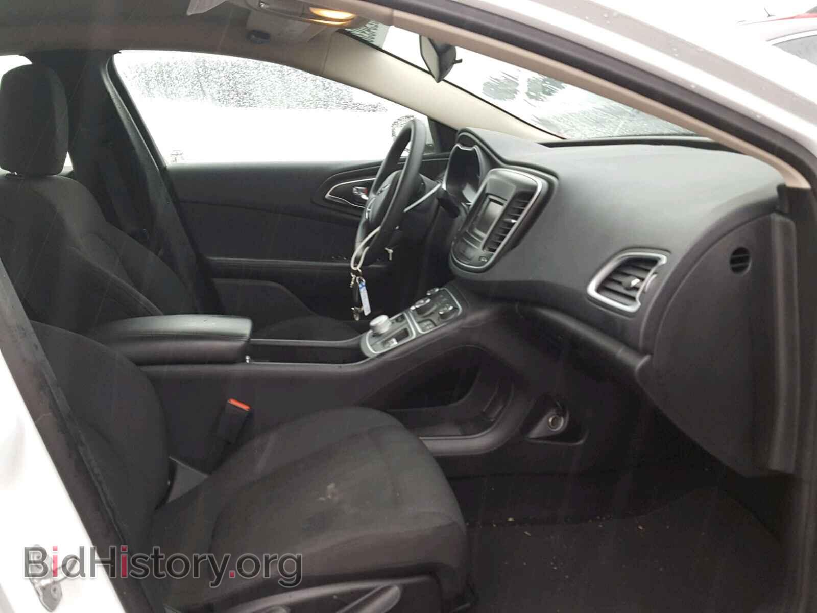 2016 CHRYSLER 200 - VIN: 1C3CCCAB8GN120457 - Фото 5
