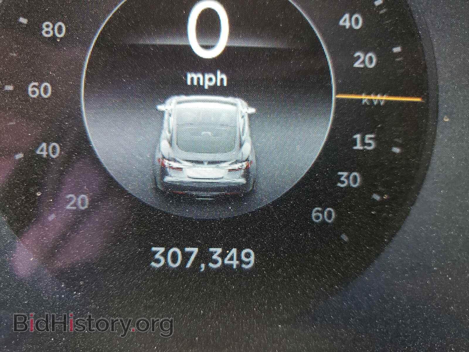 2013 TESLA MODEL S - VIN: 5YJSA1DP3DFP15638 - Photo 8