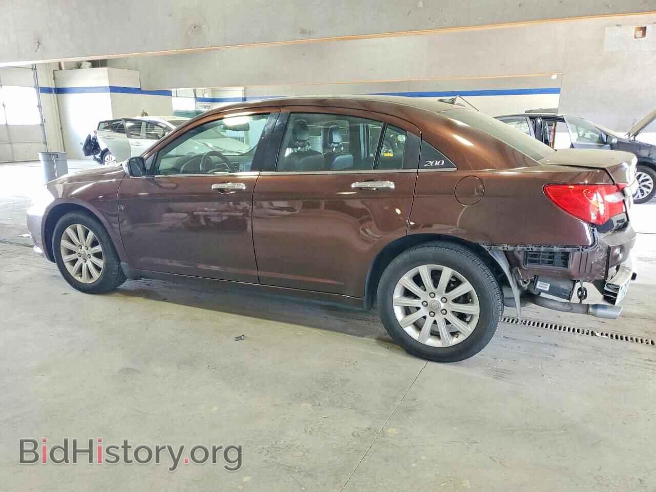 2013 CHRYSLER 200 - VIN: 1C3CCBCG8DN653178 - Photo 2