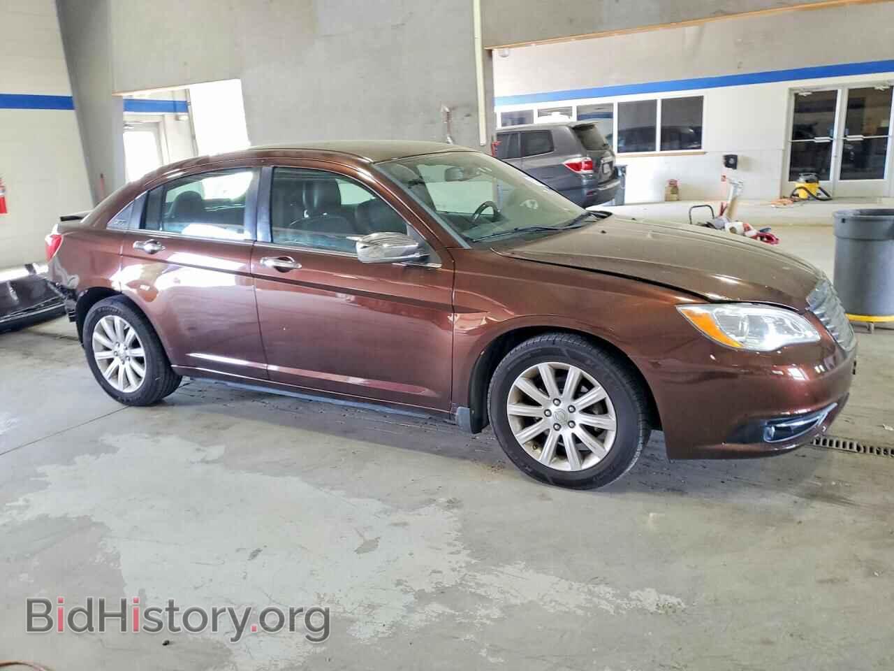 2013 CHRYSLER 200 - VIN: 1C3CCBCG8DN653178 - Photo 4