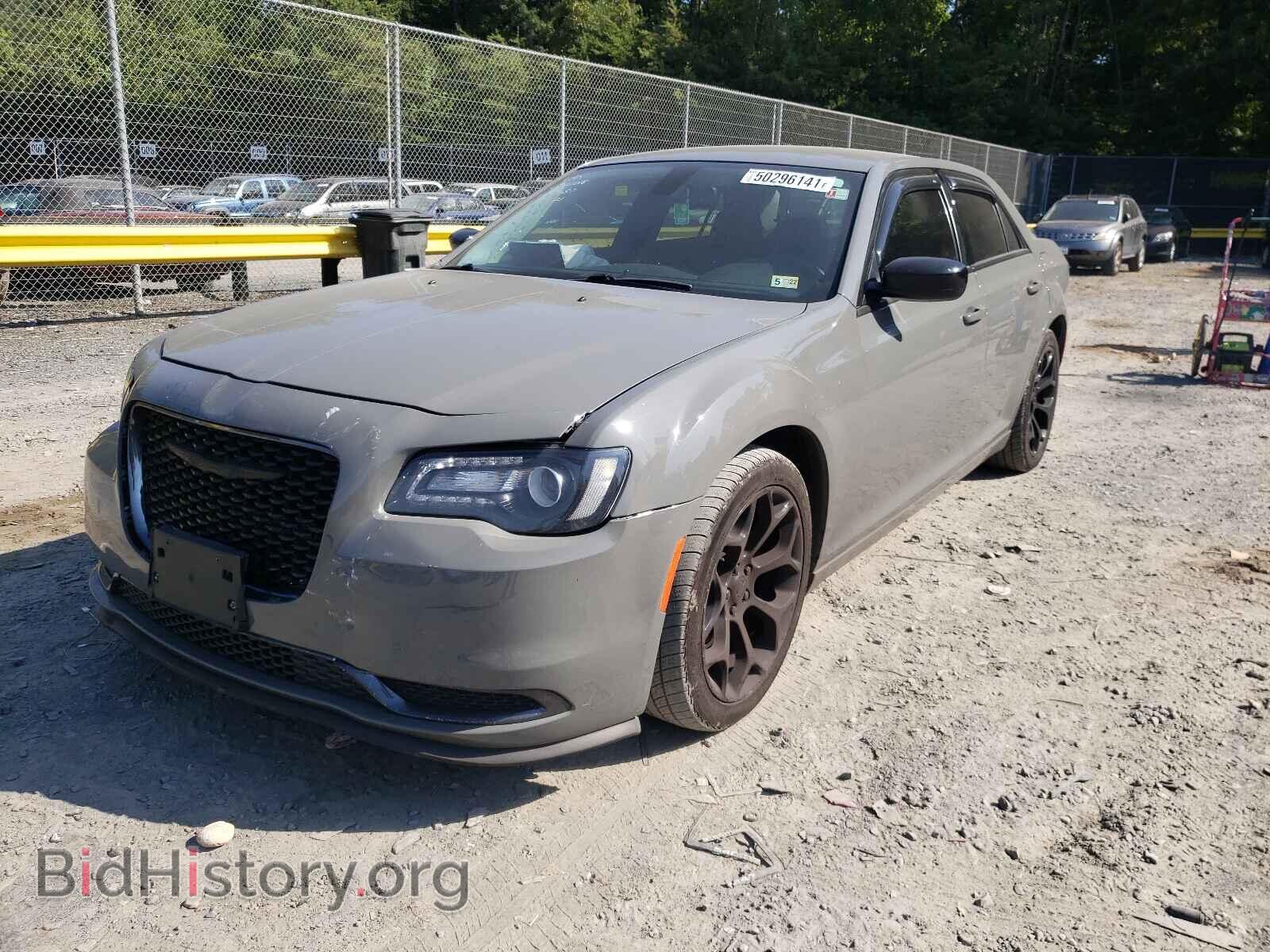 2018 CHRYSLER 300 - VIN: 2C3CCAAG3JH249657 - Фото 2