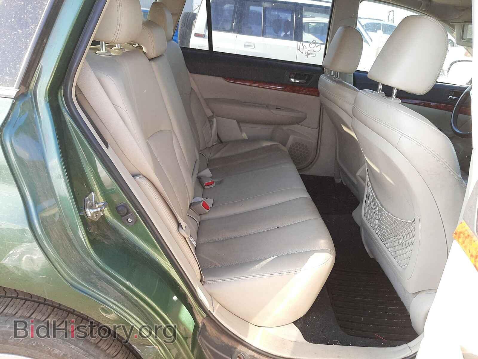 2011 SUBARU OUTBACK - VIN: 4S4BRDKC9B2406360 - Photo 6