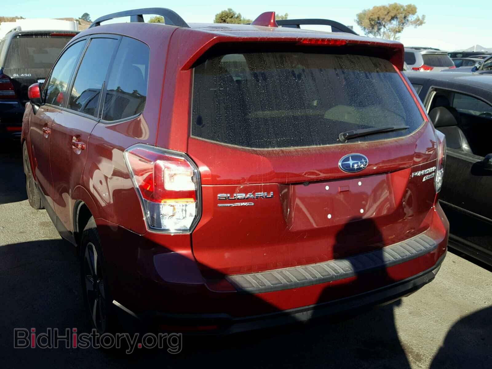 2017 SUBARU FORESTER - VIN: JF2SJAEC2HH466512 - Фото 3