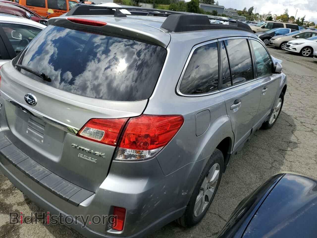 2011 SUBARU OUTBACK - VIN: 4S4BRBKC4B3399672 - Photo 3