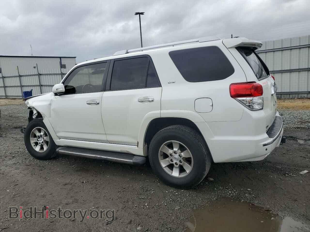2010 TOYOTA 4RUNNER - VIN: JTEZU5JR2A5012012 - Фото 2