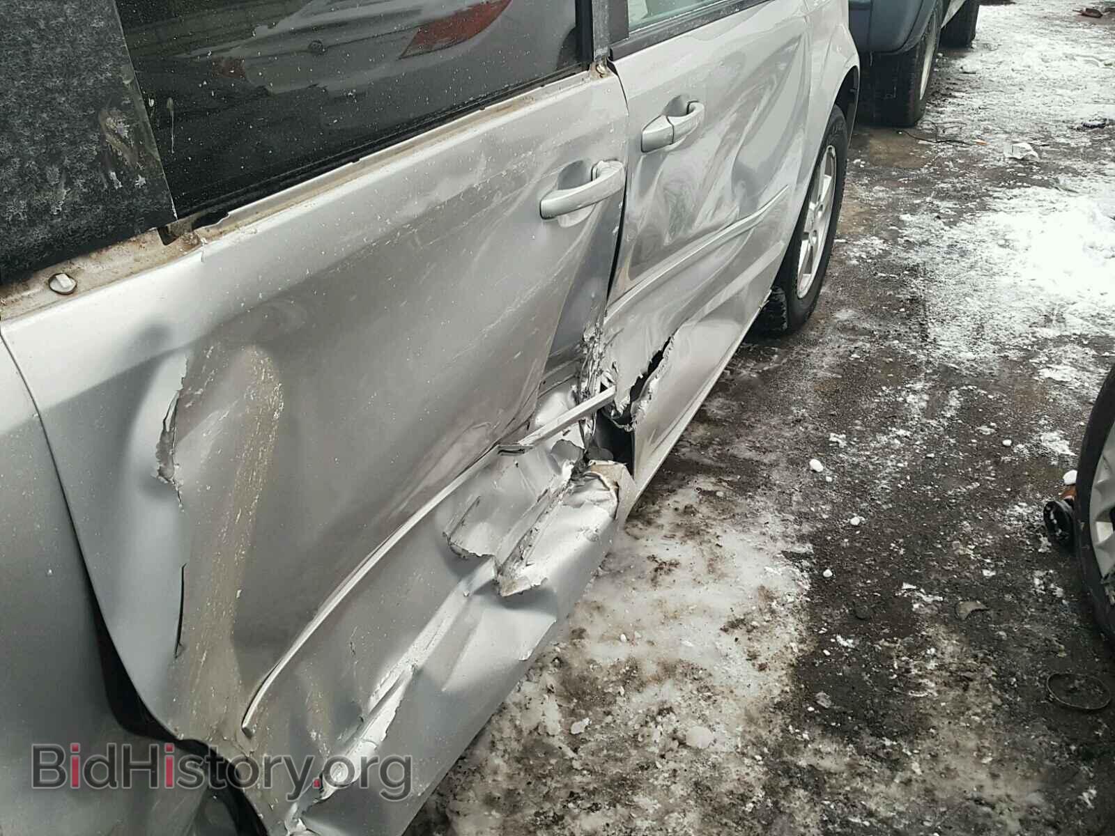 2011 DODGE CARAVAN - VIN: 2D4RN3DG0BR647592 - Photo 9