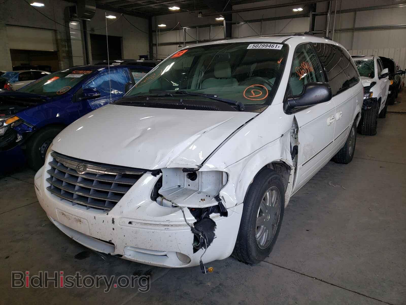 2006 CHRYSLER MINIVAN - VIN: 2A8GP64L96R731020 - Фото 2